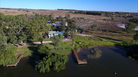 1 Murray Terrace-River Shack Rentals - Timeshare Accommodation 14